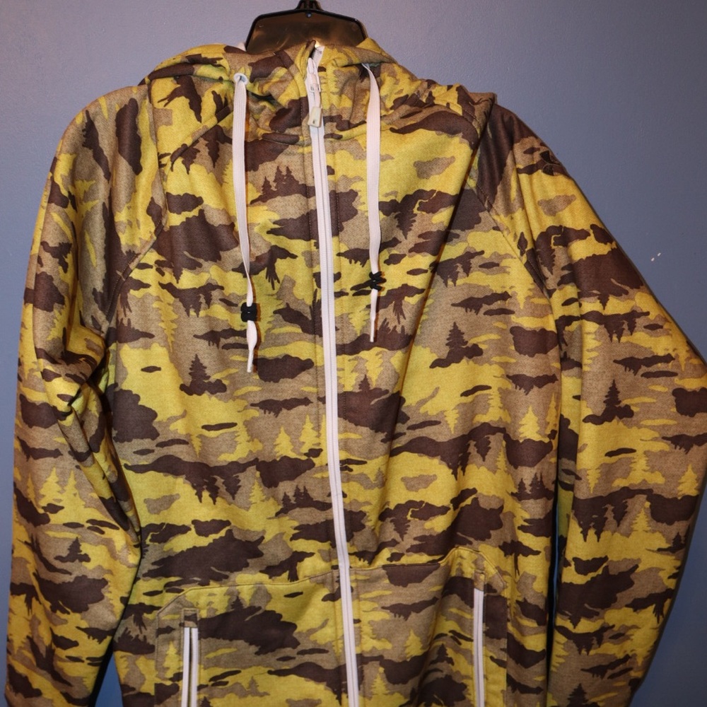 Under Armour Men’s Yellow Camo Storm Coldgear Full Zip Infared Hoodie